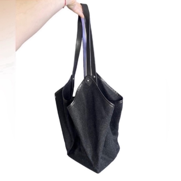 Elegant Women's Shoulder Bag Set - Brown, Gray, and Black - Picture 9 of 11